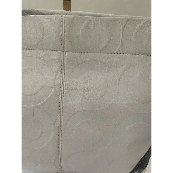 Coach Women’s White Shoulder Bag Dark Brown Strap Please Read - Picture 13 of 16